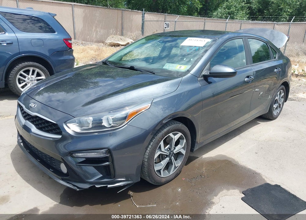 2019 KIA FORTE LXS VIN: 3KPF24AD0KE102972