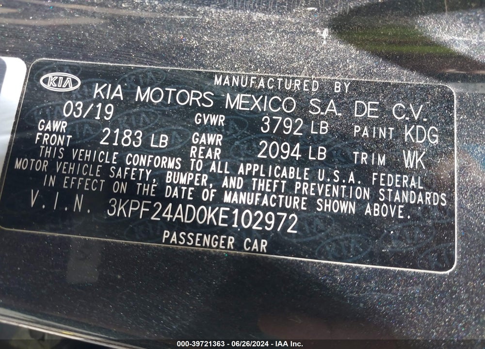 2019 KIA FORTE LXS VIN: 3KPF24AD0KE102972