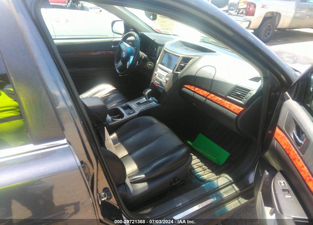 2011 SUBARU OUTBACK 3.6R LIMITED VIN: 4S4BRDLC2B2386838