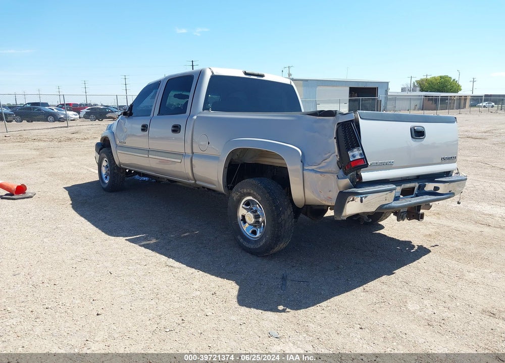 2004 CHEVROLET SILVERADO 2500HD LS VIN: 1GCHK23UX4F207411