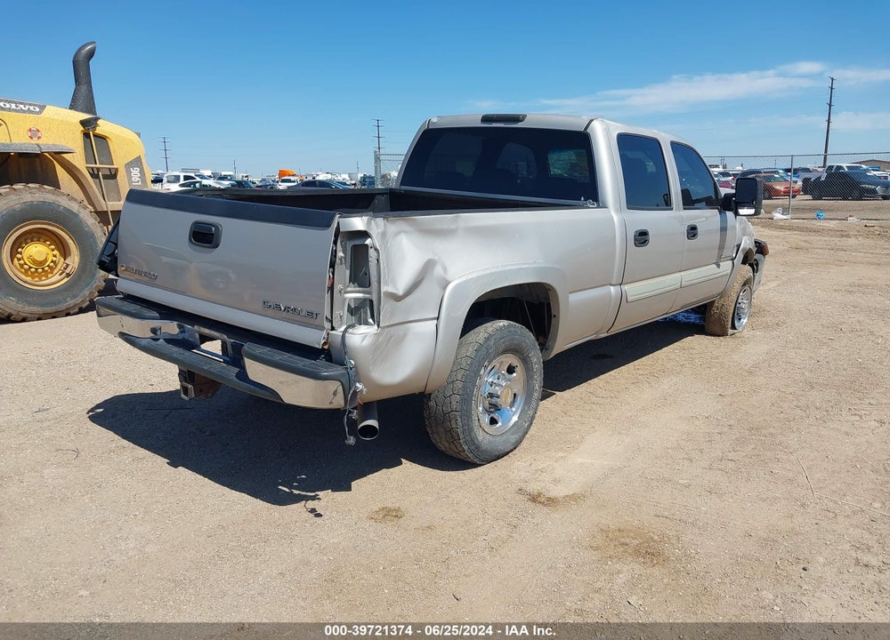 2004 CHEVROLET SILVERADO 2500HD LS VIN: 1GCHK23UX4F207411