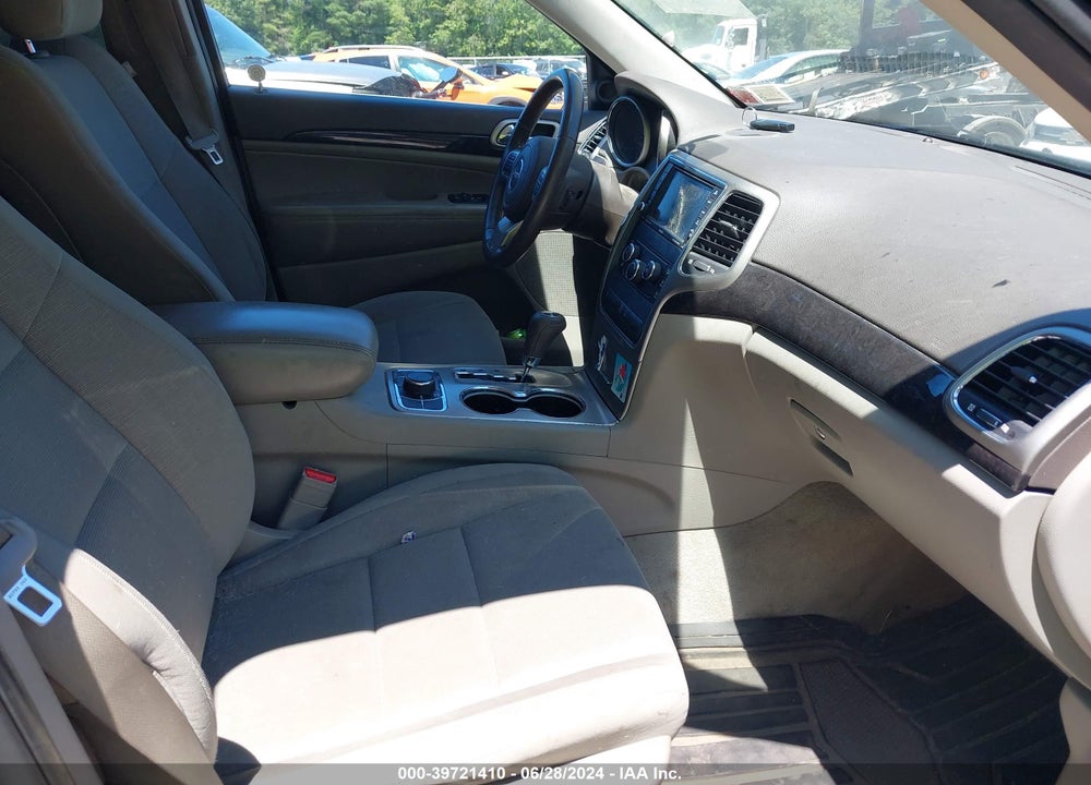 2011 JEEP GRAND CHEROKEE LAREDO VIN: 1J4RR4GG3BC575079