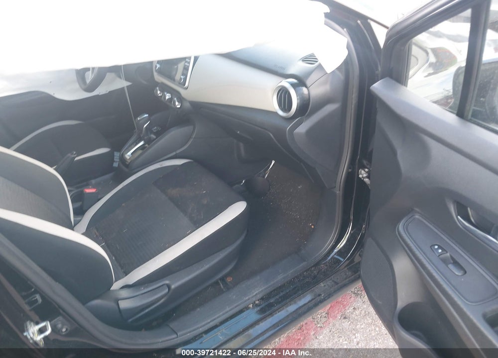 2020 NISSAN VERSA SV XTRONIC CVT VIN: 3N1CN8EV8LL863821