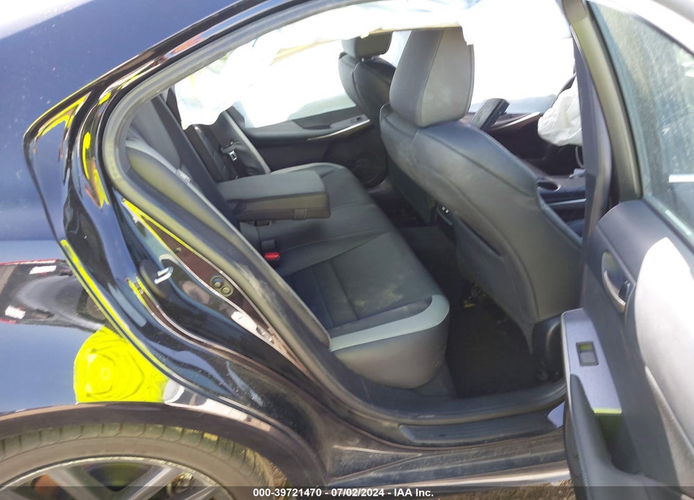 2020 LEXUS IS 300 VIN: JTHG81F23L5043162