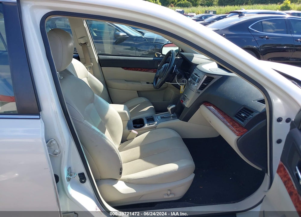 2011 SUBARU LEGACY 2.5I LIMITED VIN: 4S3BMBK68B3260495