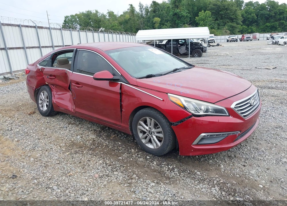 2015 HYUNDAI SONATA SE VIN: 5NPE24AF7FH222301