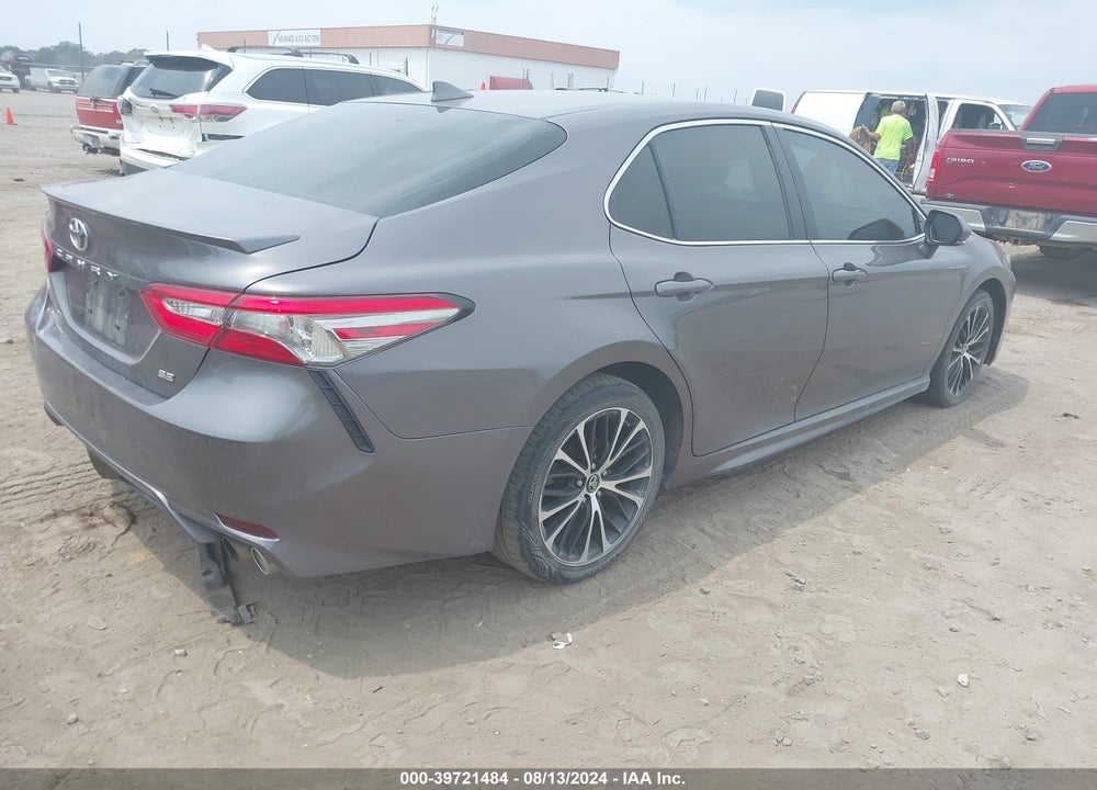 2019 TOYOTA CAMRY SE VIN: 4T1B11HK4KU714805