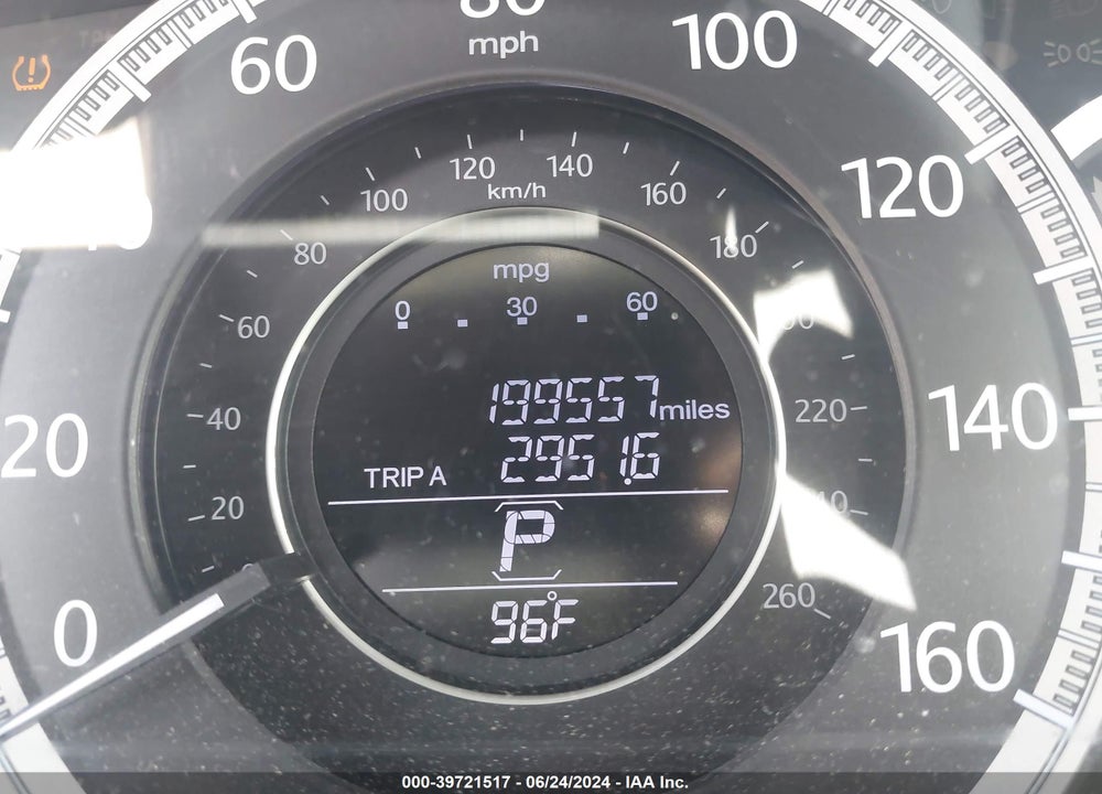 2013 HONDA ACCORD LX VIN: 1HGCR2F30DA206355