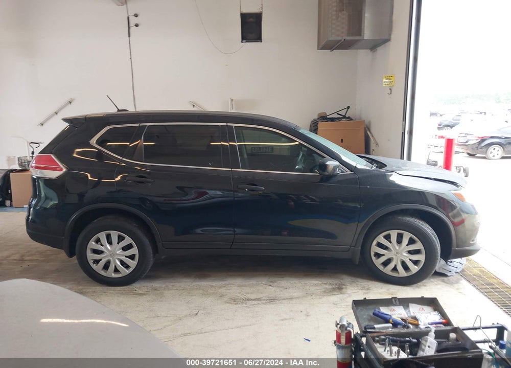 2016 NISSAN ROGUE S VIN: JN8AT2MT0GW014990