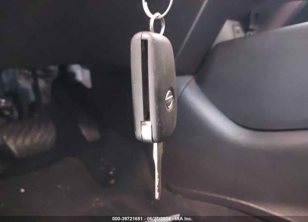 2016 NISSAN ROGUE S VIN: JN8AT2MT0GW014990