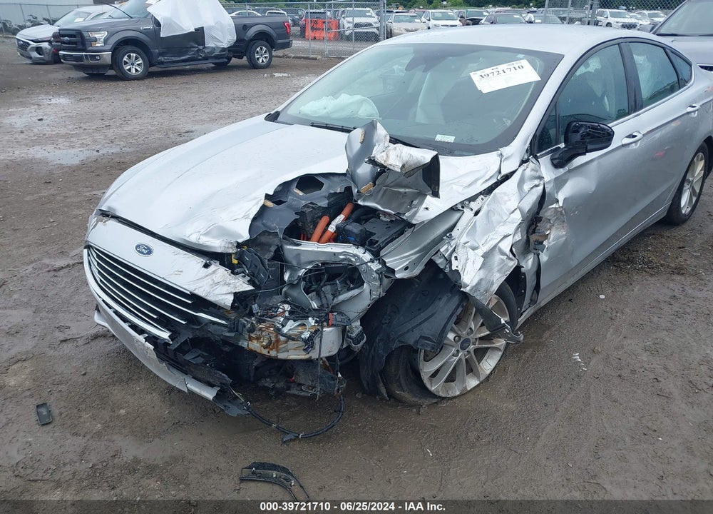2019 FORD FUSION HYBRID SE VIN: 3FA6P0LU8KR214618