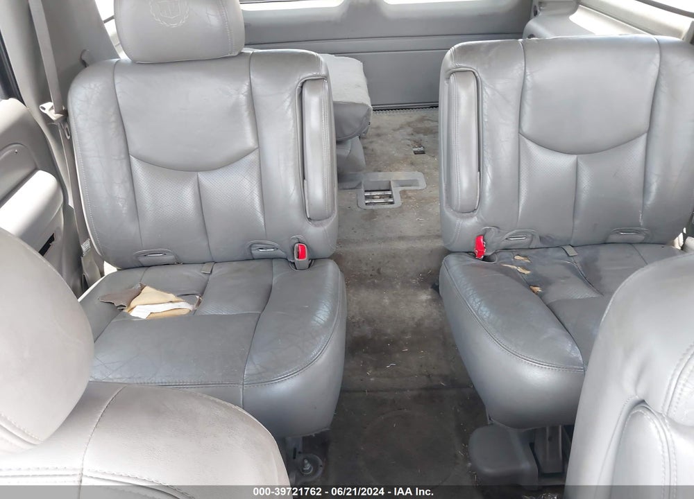 2005 CADILLAC ESCALADE VIN: 1GYEC63T25R194338