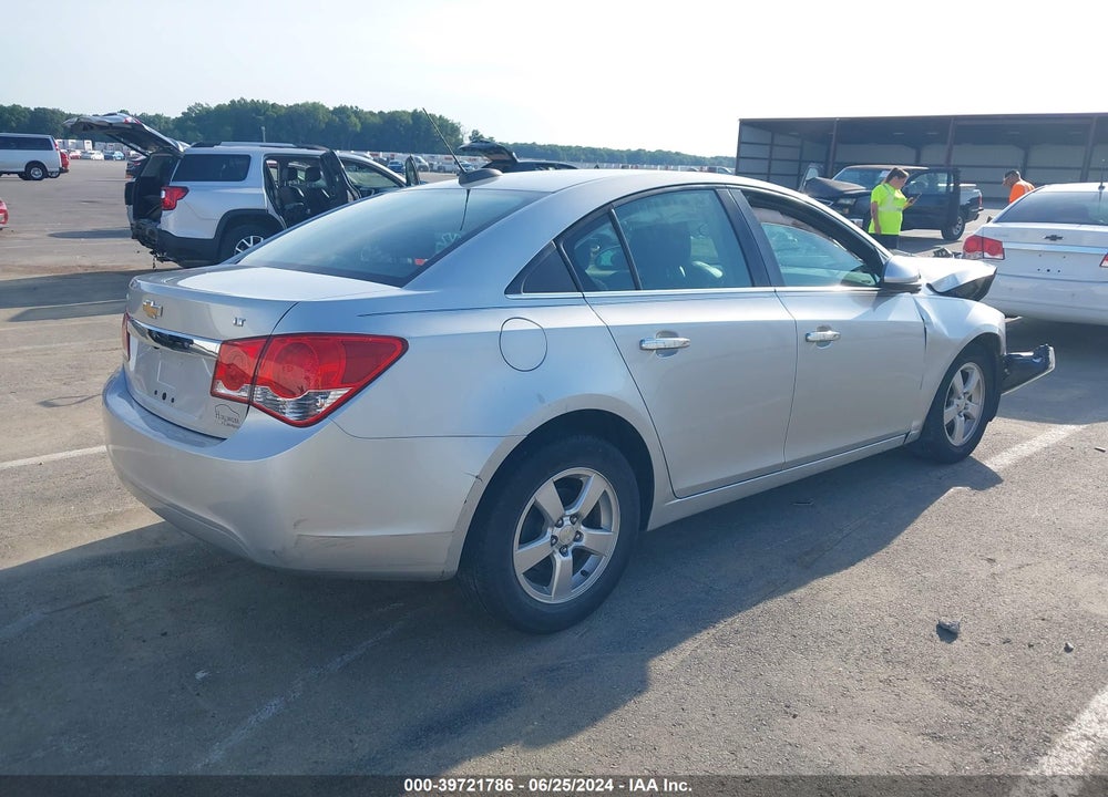 2015 CHEVROLET CRUZE 1LT AUTO VIN: 1G1PC5SB6F7172172