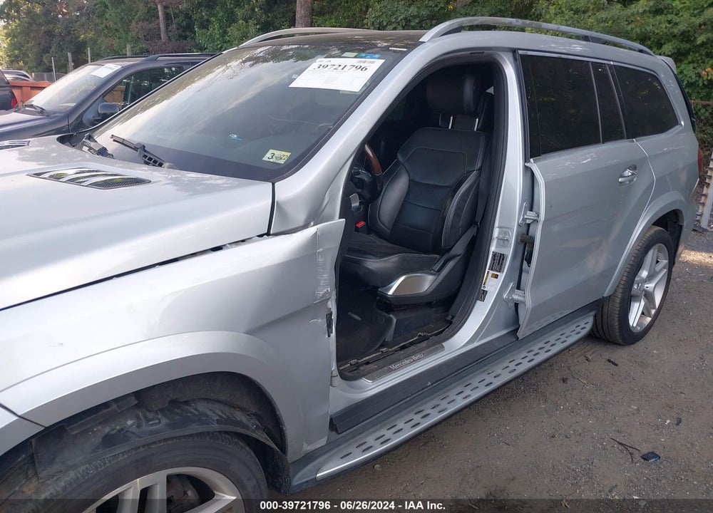 2014 MERCEDES-BENZ GL 550 4MATIC VIN: 4JGDF7DE6EA270796