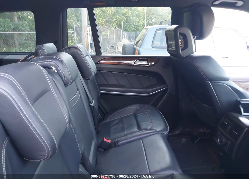 2014 MERCEDES-BENZ GL 550 4MATIC VIN: 4JGDF7DE6EA270796