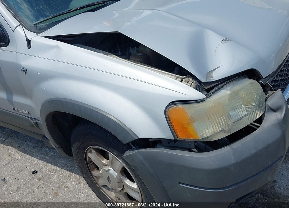 2002 FORD ESCAPE VIN: 1FMCU03112KB67282