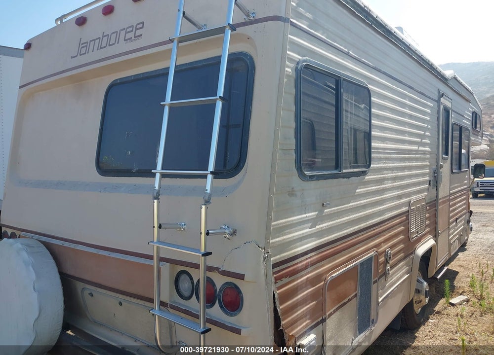 1984 JAMBOREE ECONOLINE VIN: 1FDKE30L0EHB00965
