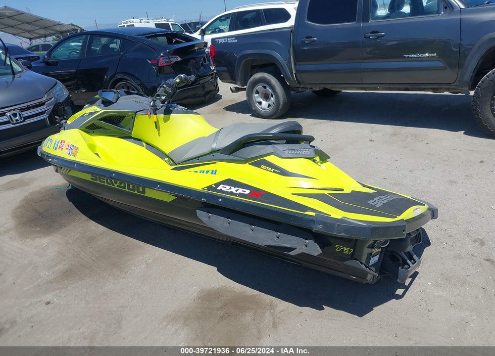 2018 SEADOO RXP-300 VIN: 00000YDV28724C818