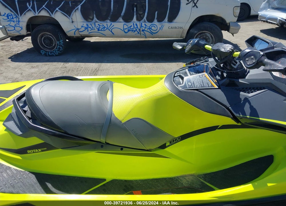 2018 SEADOO RXP-300 VIN: 00000YDV28724C818