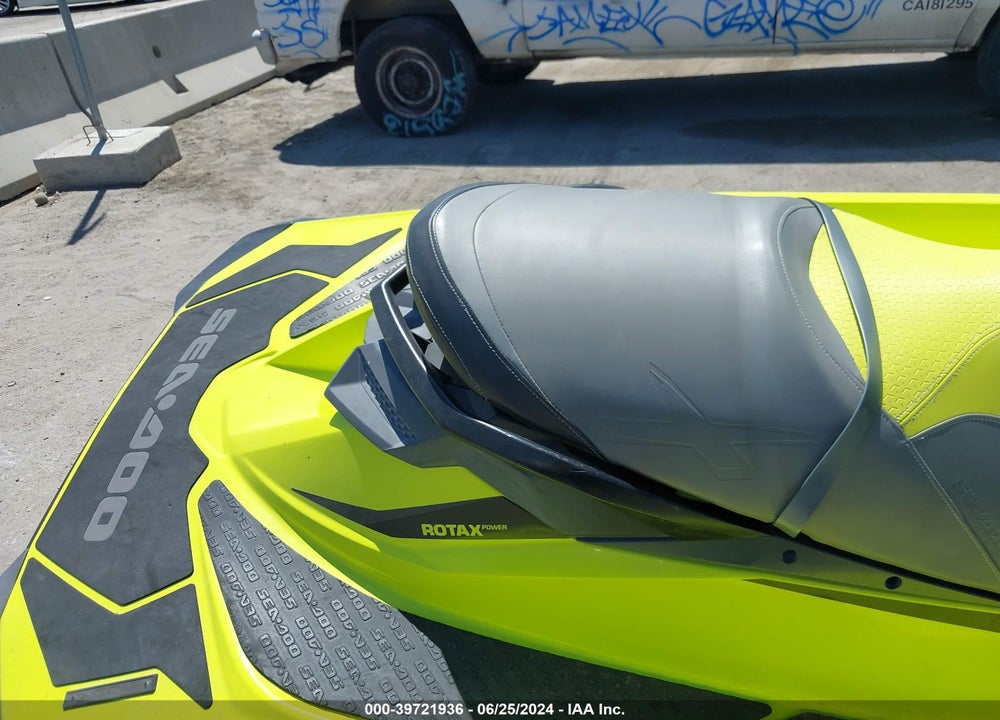 2018 SEADOO RXP-300 VIN: 00000YDV28724C818