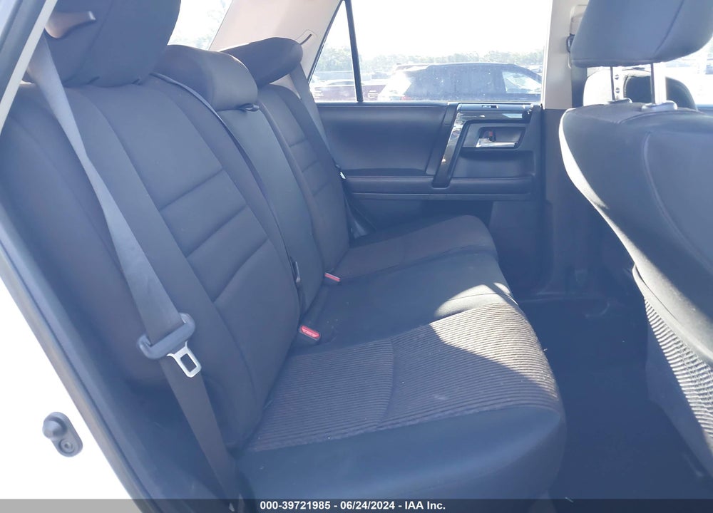 2018 TOYOTA 4RUNNER TRD OFF ROAD VIN: JTEBU5JR9J5557464