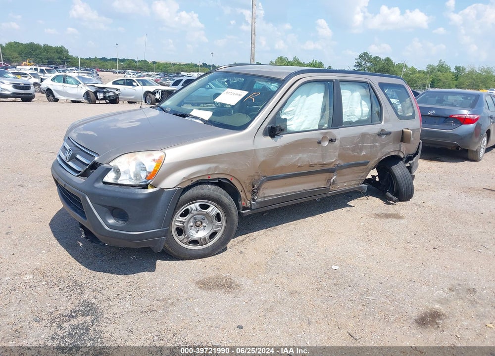2005 HONDA CR-V LX VIN: JHLRD68505C003133