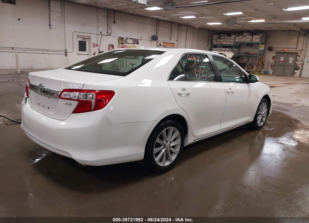 2014 TOYOTA CAMRY XLE VIN: 4T4BF1FK7ER400578