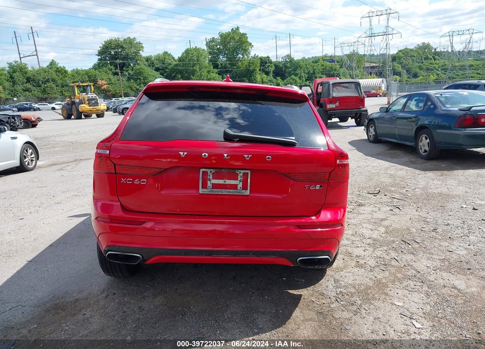 2018 VOLVO XC60 T6 R-DESIGN VIN: YV4A22RMXJ1024301