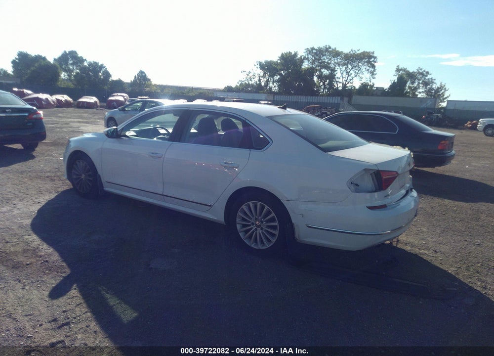 2016 VOLKSWAGEN PASSAT 1.8T SE VIN: 1VWBT7A33GC005698