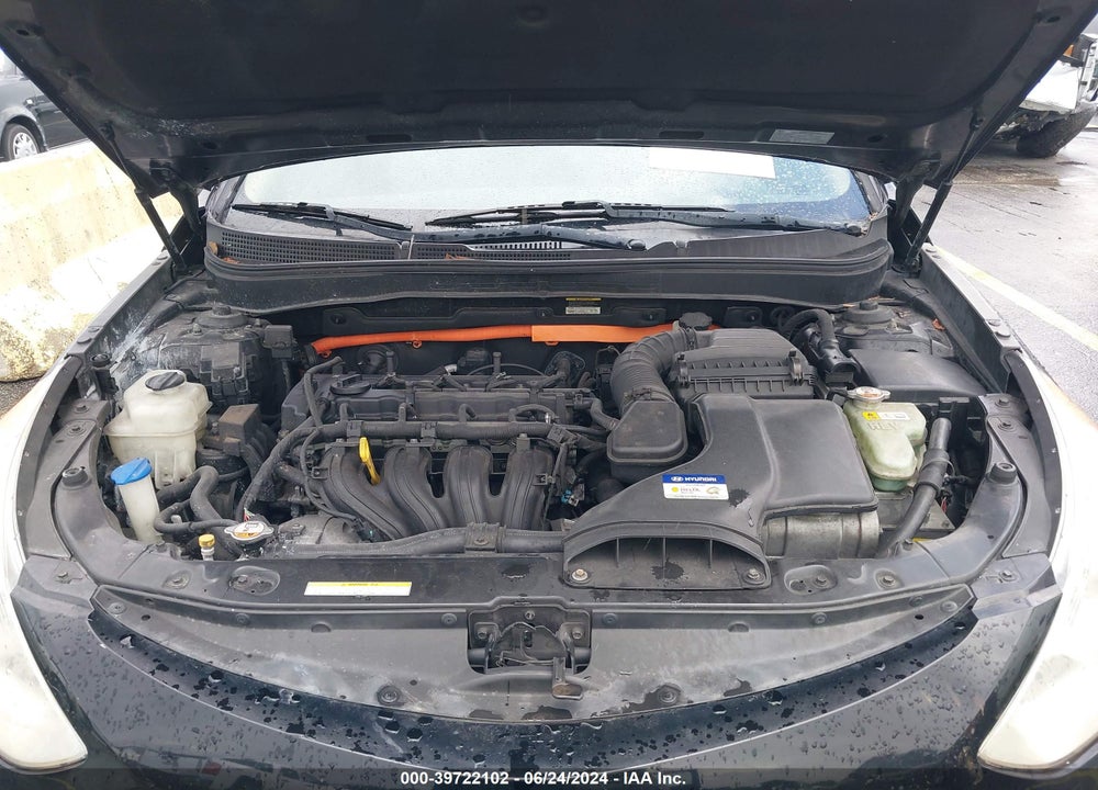2012 HYUNDAI SONATA HYBRID VIN: KMHEC4A47CA032136