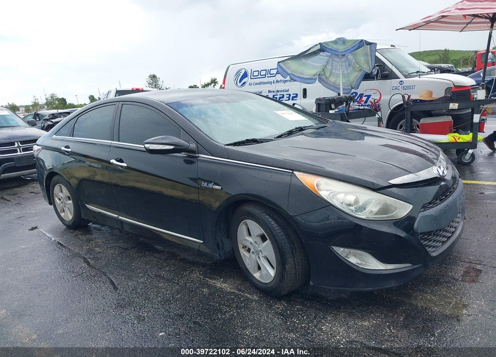 2012 HYUNDAI SONATA HYBRID VIN: KMHEC4A47CA032136