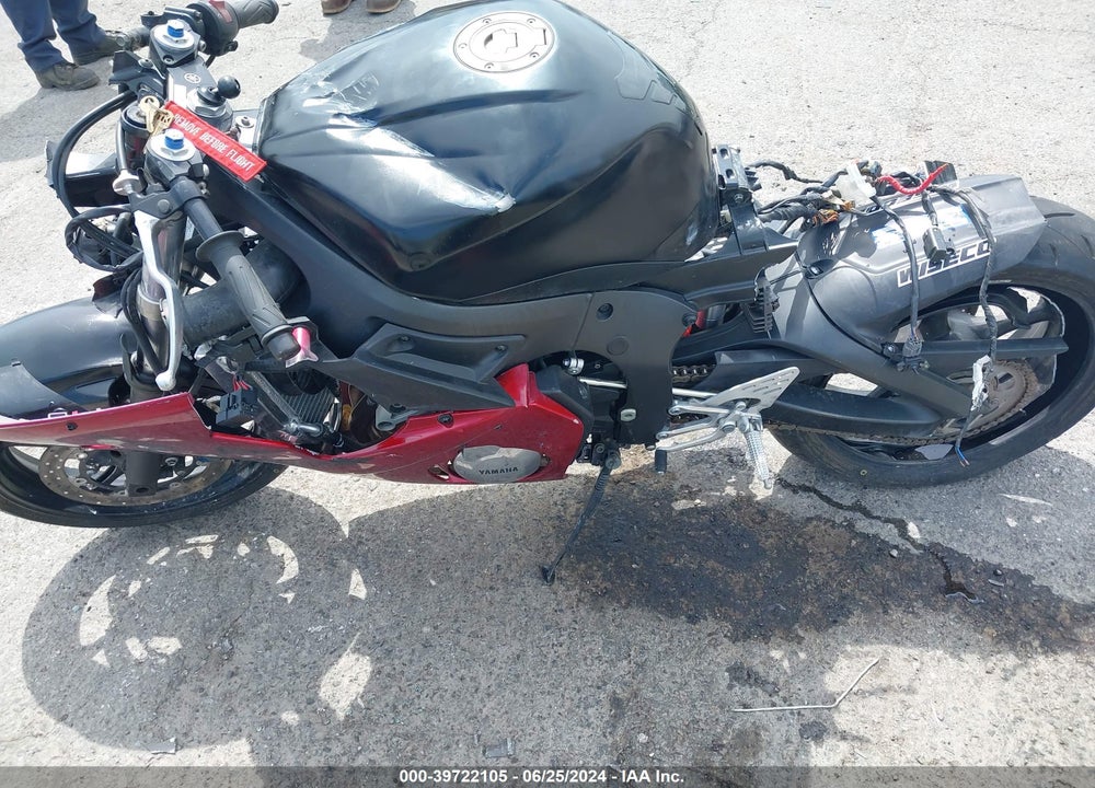 2003 YAMAHA YZFR6 L VIN: JYARJ06E13A003331