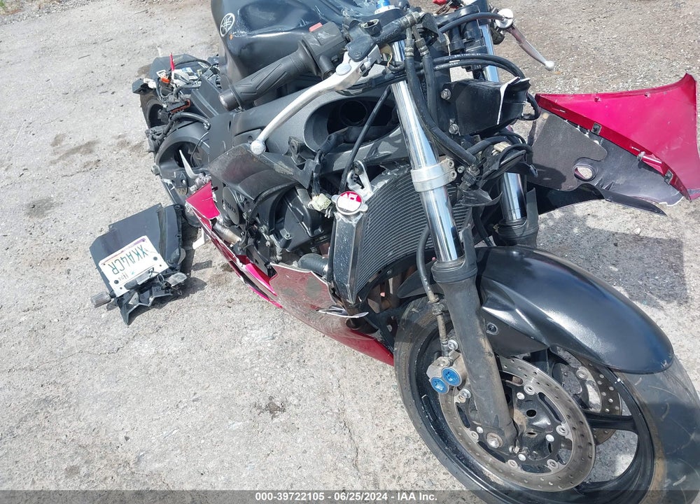 2003 YAMAHA YZFR6 L VIN: JYARJ06E13A003331