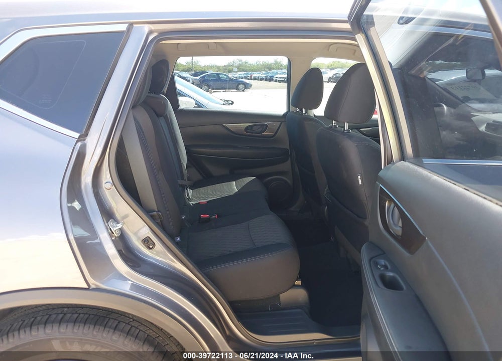 2019 NISSAN ROGUE S VIN: 5N1AT2MT8KC832520