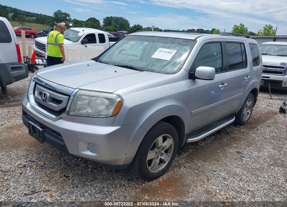 2011 HONDA PILOT EX-L VIN: 5FNYF3H59BB031254