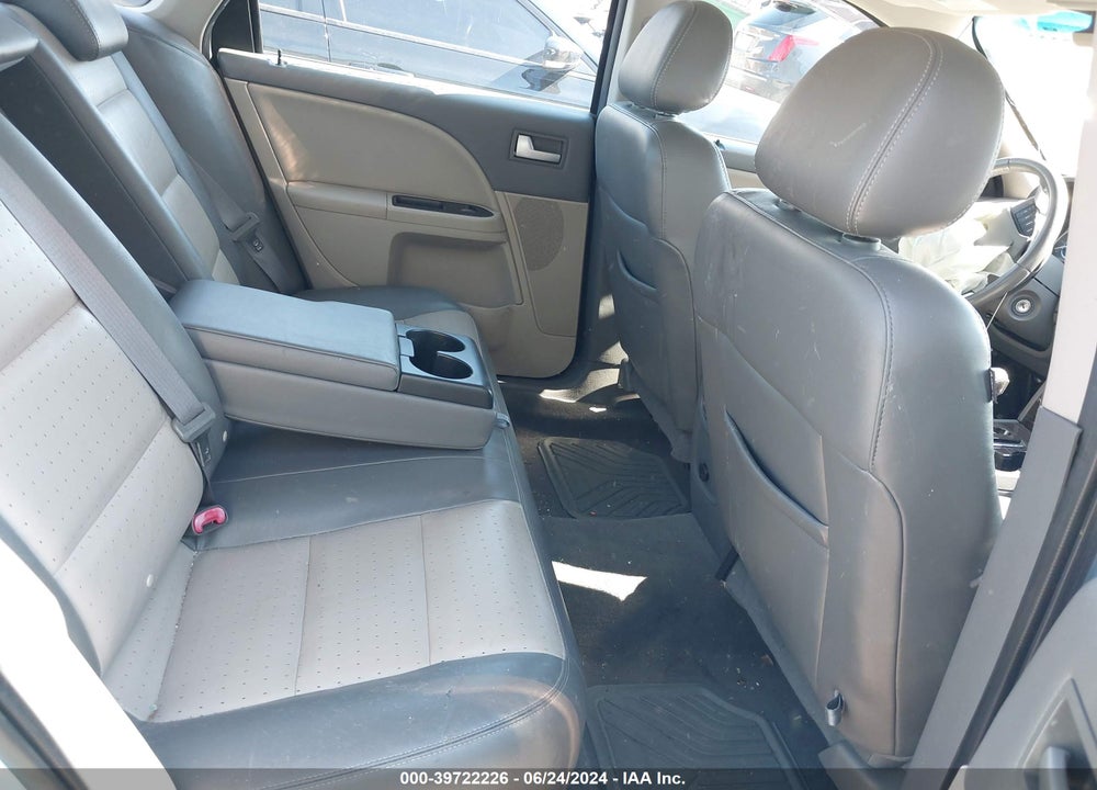 2008 MERCURY SABLE VIN: 1MEHM40W28G622653