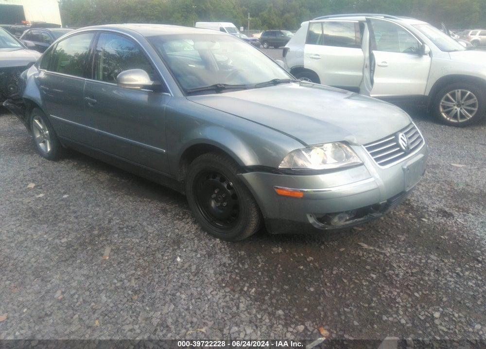 2004 VOLKSWAGEN PASSAT GLX VIN: WVWTH63B14P153375
