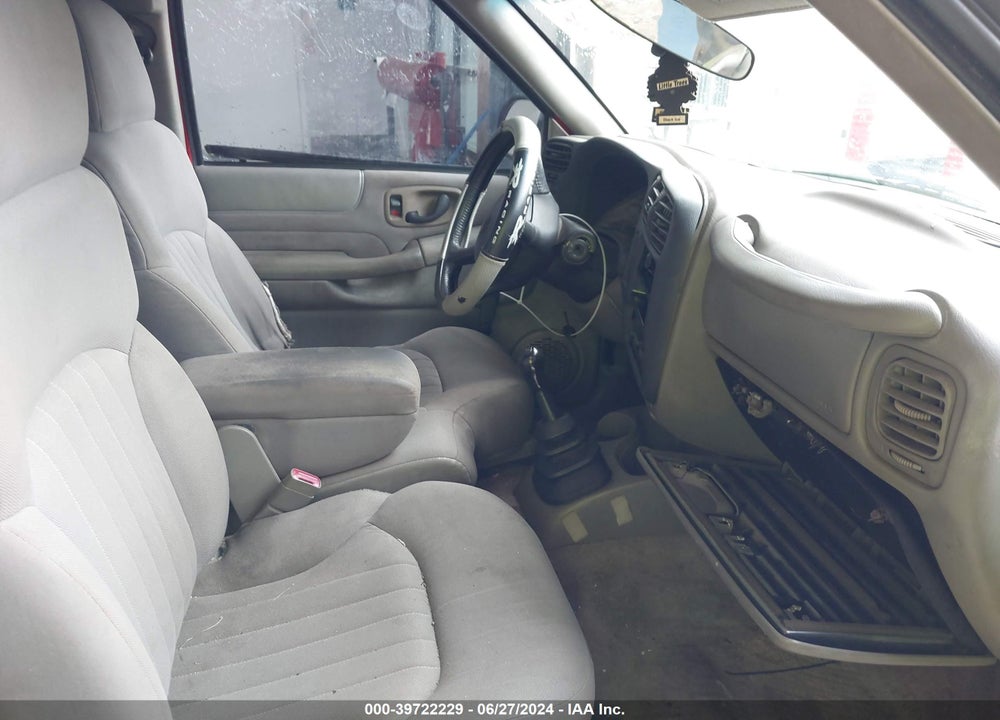 2003 CHEVROLET S-10 LS VIN: 1GCCS19H338191652