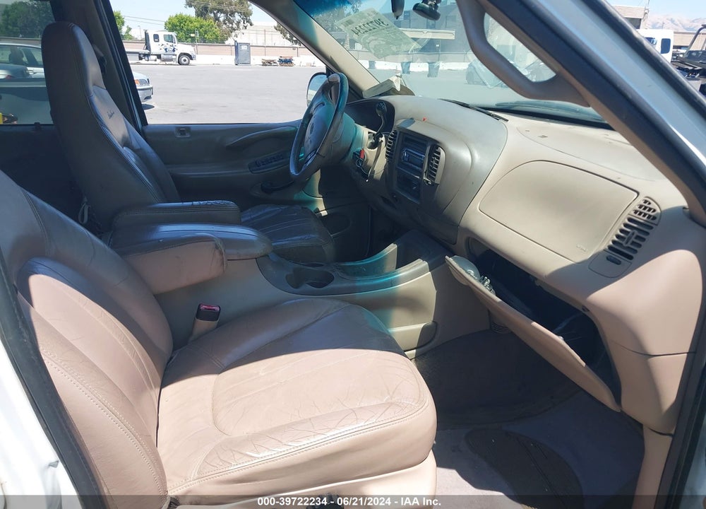 1999 FORD EXPEDITION VIN: 1FMRU17L4XLA75922
