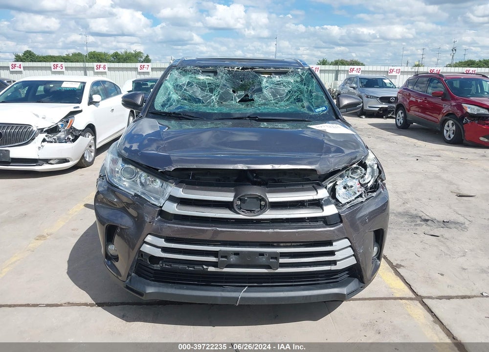 2018 TOYOTA HIGHLANDER HYBRID XLE VIN: 5TDJGRFH9JS048306