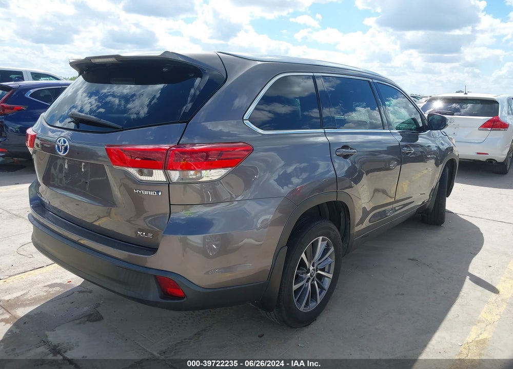 2018 TOYOTA HIGHLANDER HYBRID XLE VIN: 5TDJGRFH9JS048306
