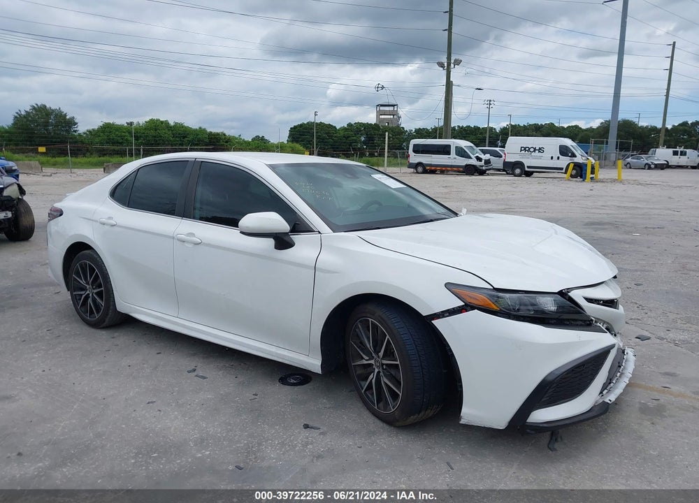 2021 TOYOTA CAMRY SE VIN: 4T1G11AK6MU442826