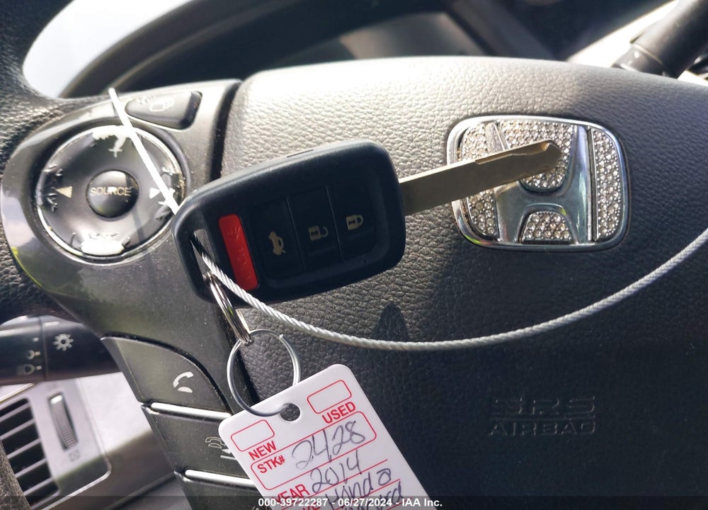 2014 HONDA ACCORD LX VIN: 1HGCR2F39EA225147