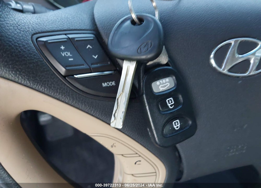 2011 HYUNDAI SONATA GLS VIN: 5NPEB4AC2BH260115