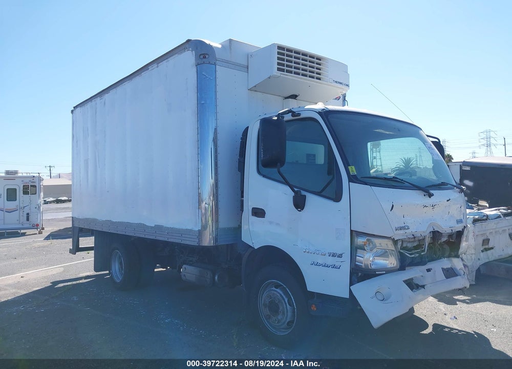 2014 HINO 195 VIN: JHHHPM2H9EK001116