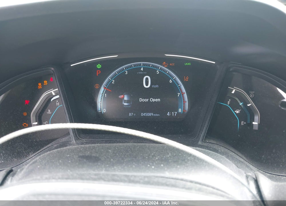 2019 HONDA CIVIC LX VIN: 19XFC2F62KE033780