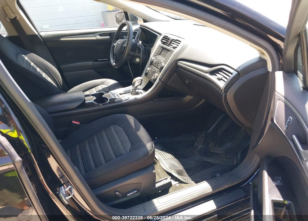 2016 FORD FUSION SE VIN: 3FA6P0H7XGR360352