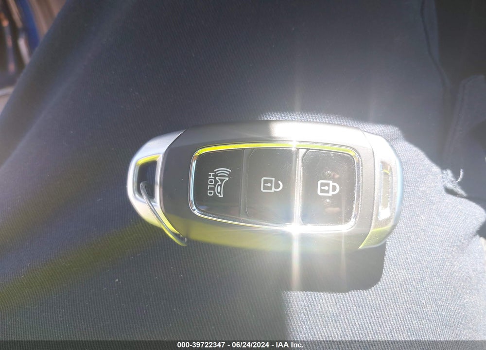 2020 HYUNDAI SANTA FE SEL VIN: 5NMS33AD1LH298565