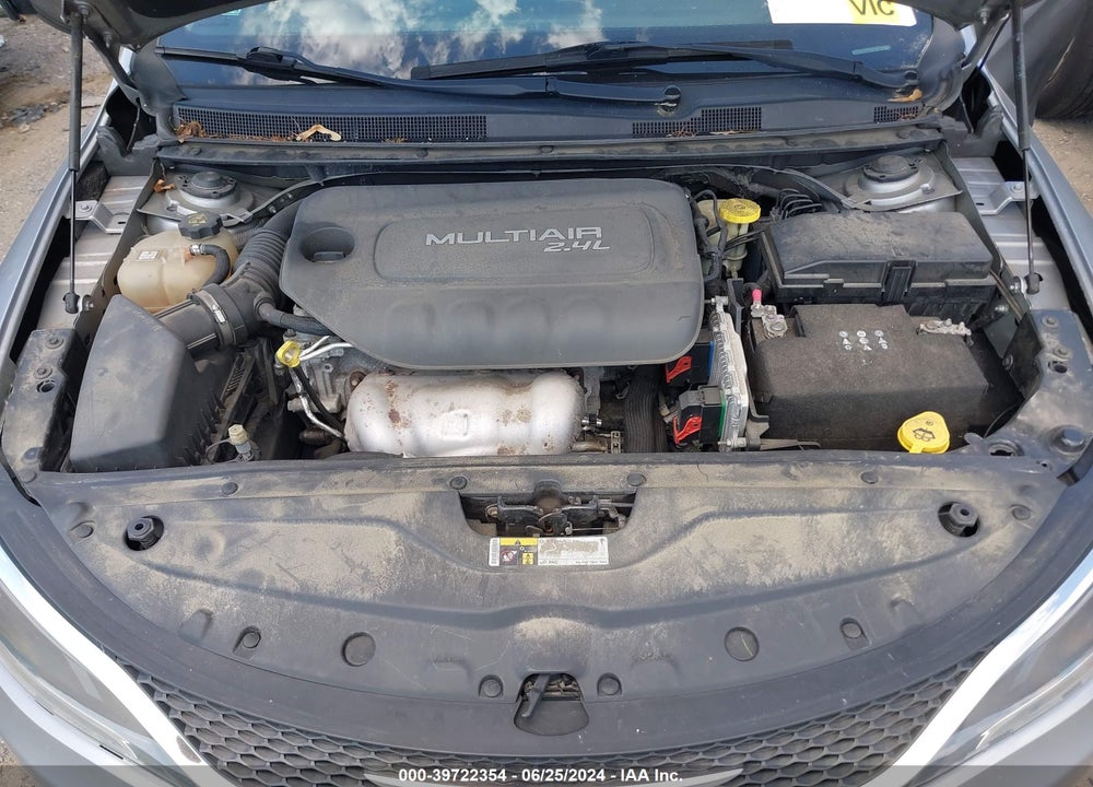 2015 CHRYSLER 200 LIMITED VIN: 1C3CCCAB3FN616913