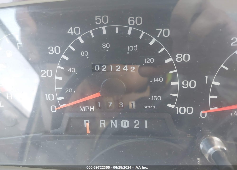 2000 FORD F550 SUPER DUTY STRIPPED CHASS VIN: 1FCMF53S4Y0A10990